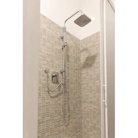 Hintown Secret Garden Апартаменты Пиза